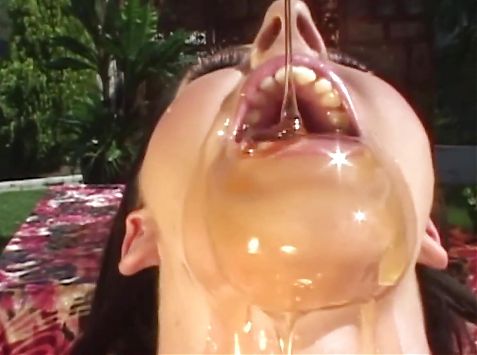 Watch a Young Sophie Dee Had a Huge Facial, Did A2M, and Ate a Cock.